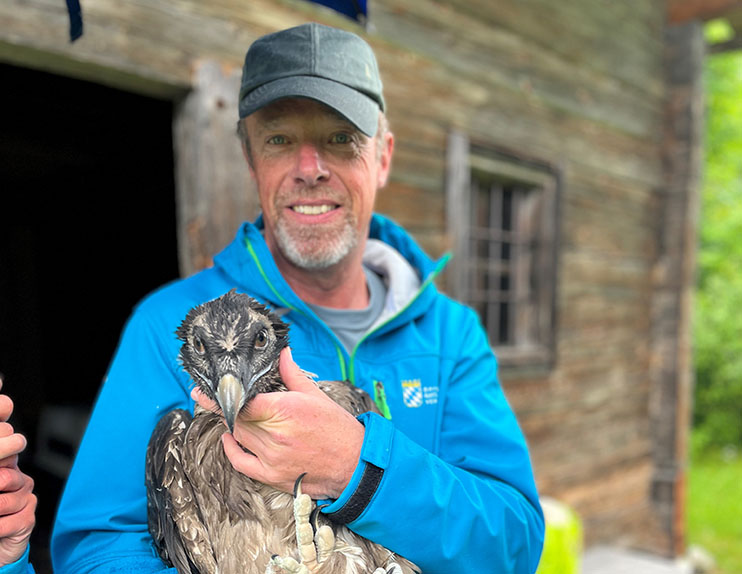 Deputy National Park Director Ulrich Brendel with Recka - © NPV BGD