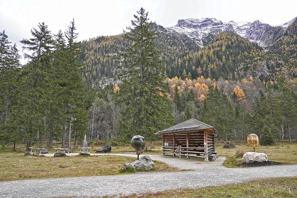 Nationalpark-Einrichtungen Steinadler- und Bartgeier- Beobachtungspunkt